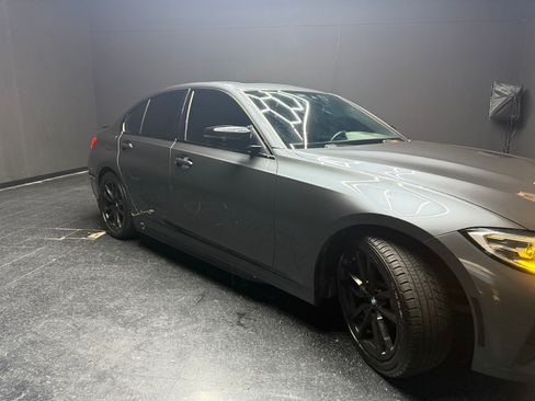 Used 2019 BMW 330i Sedan w/ Convenience Package RWD image 5