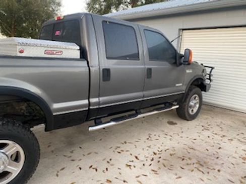 Used 2006 Ford F350 Lariat image 17