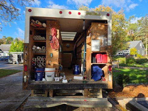 Used 2016 Ford E-350 and Econoline 350 Super Duty image 6