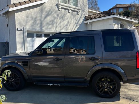 Used 2016 Land Rover LR4 HSE Silver Edition image 12