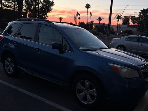 Used 2015 Subaru Forester 2.5i Limited AWD/4WD image 12