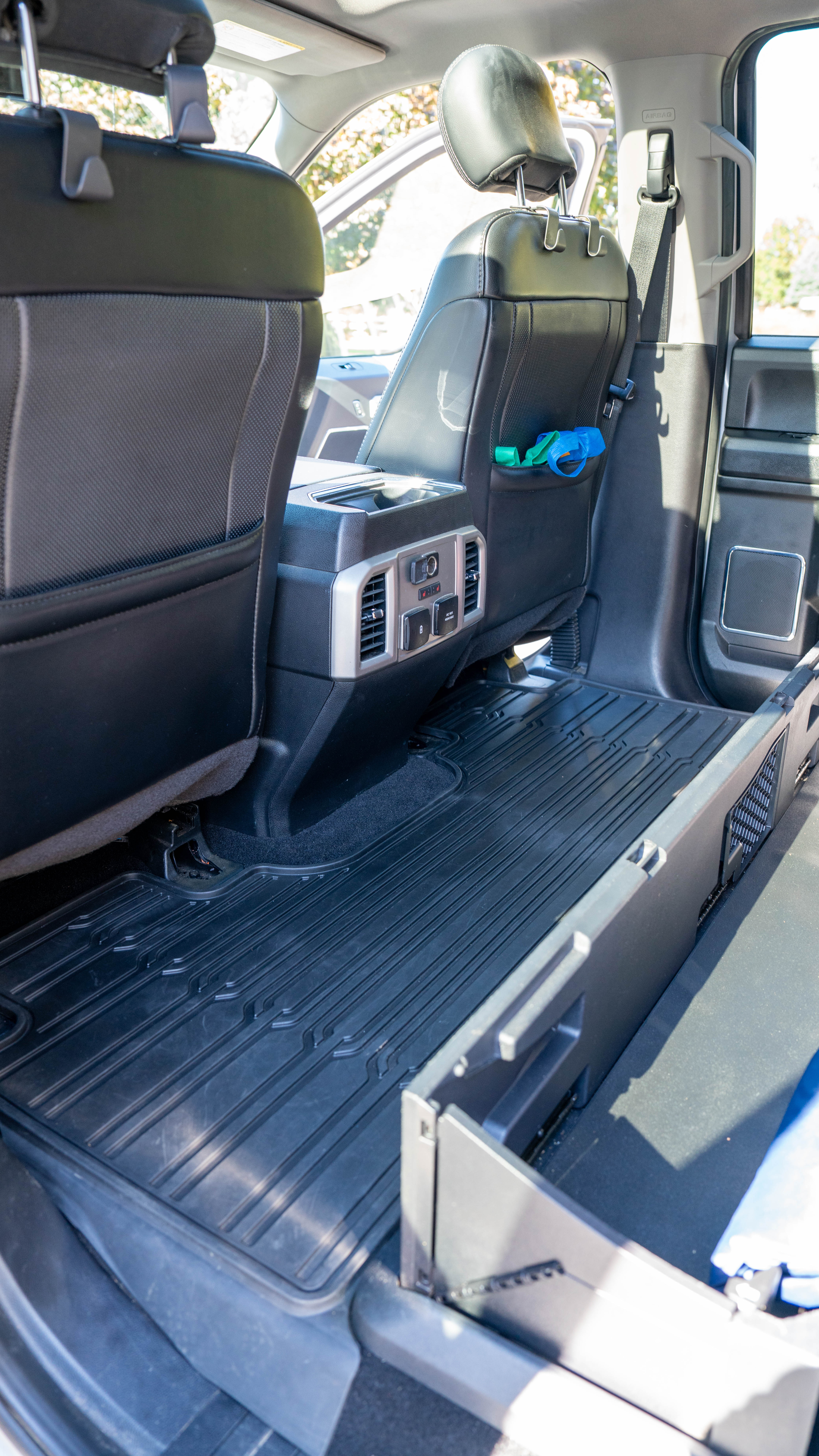 Used 2019 Ford F350 Lariat w/ Lariat Ultimate Package AWD/4WD image 21