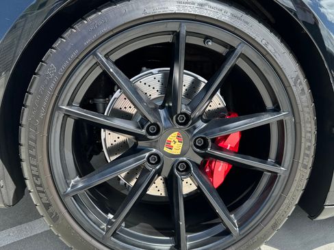 Used 2020 Porsche 911 Carrera S RWD image 13
