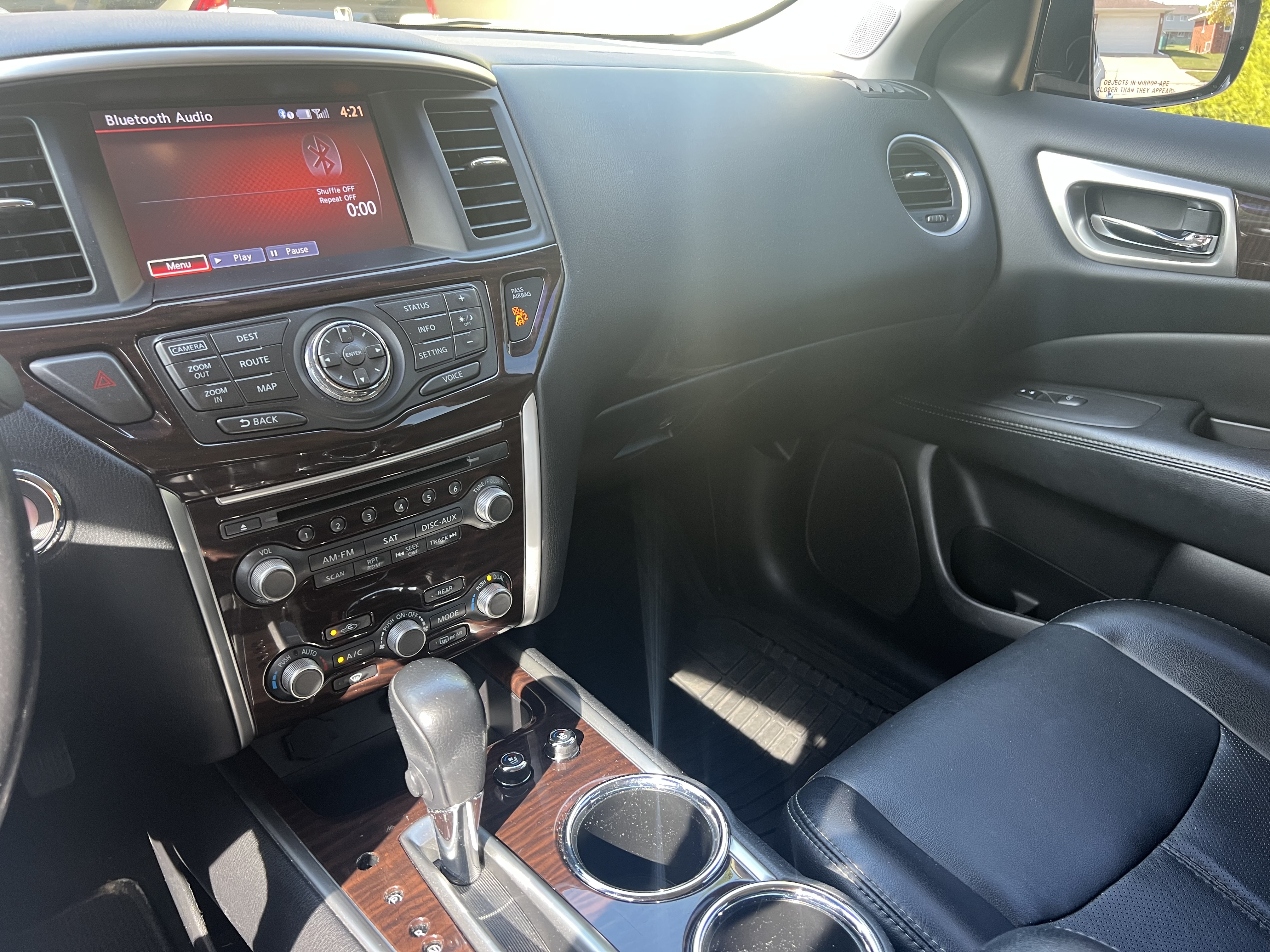 Used 2014 Nissan Pathfinder Platinum w/ Platinum Premium Package AWD/4WD image 10