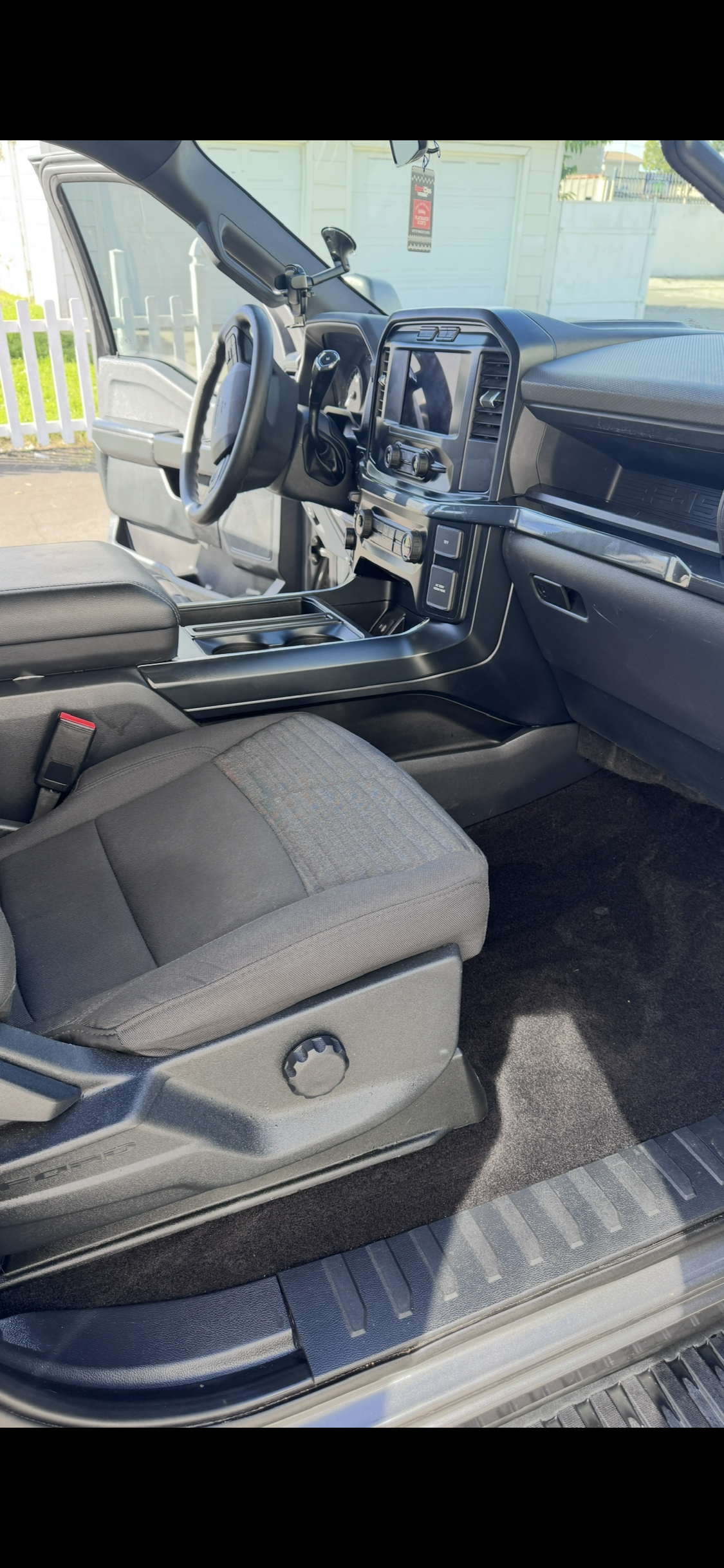 Used 2022 Ford F150 XL w/ STX Appearance Package AWD/4WD image 9