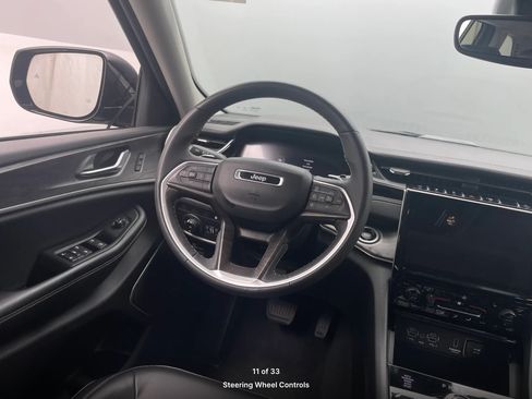 Used 2023 Jeep Grand Cherokee 4WD 4xe image 14