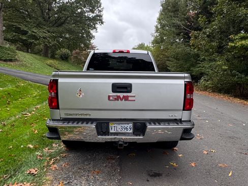 Used 2015 GMC Sierra 1500 SLE w/ SLE Value Package image 2