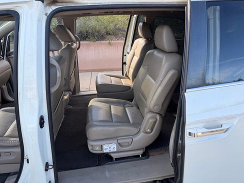 Used 2014 Honda Odyssey EX-L image 8