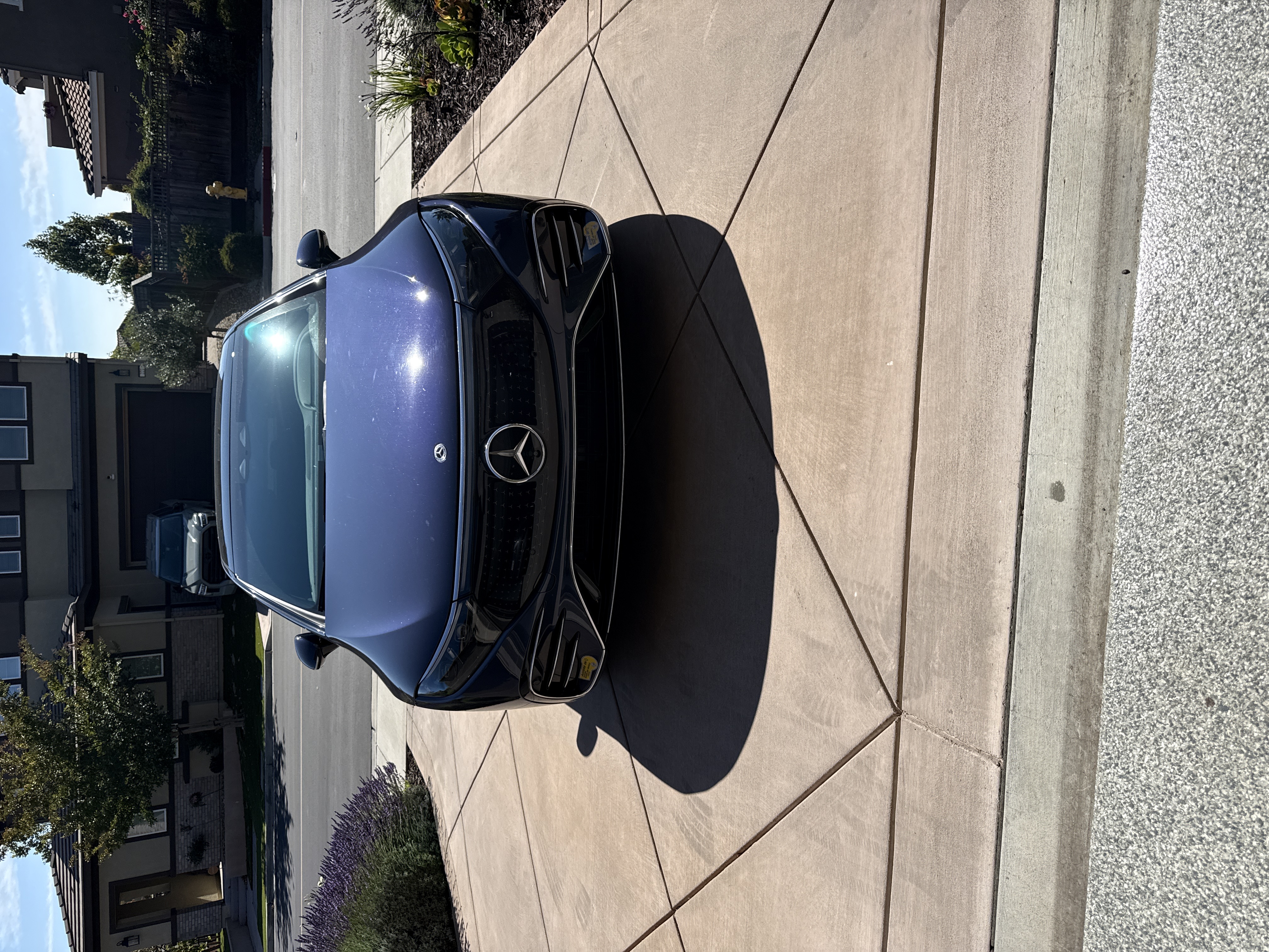 Used 2022 Mercedes-Benz EQS 580 4MATIC Sedan image 1