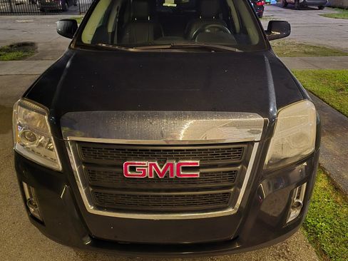 Used 2014 GMC Terrain SLT FWD image 2