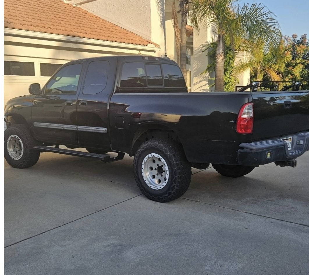 Used 2006 Toyota Tundra SR5 w/ Towing Pkg RWD image 9