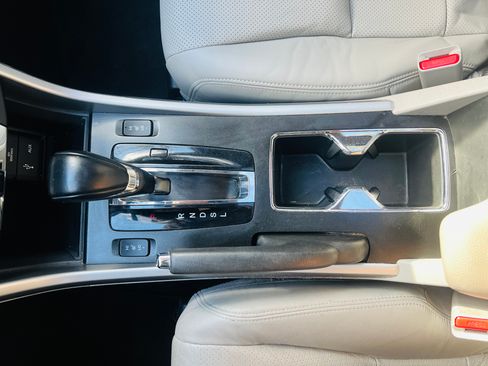 Used 2014 Honda Accord EX-L image 14