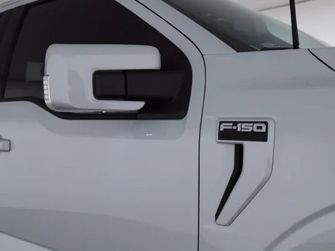 Used 2021 Ford F150 Lariat AWD/4WD image 13