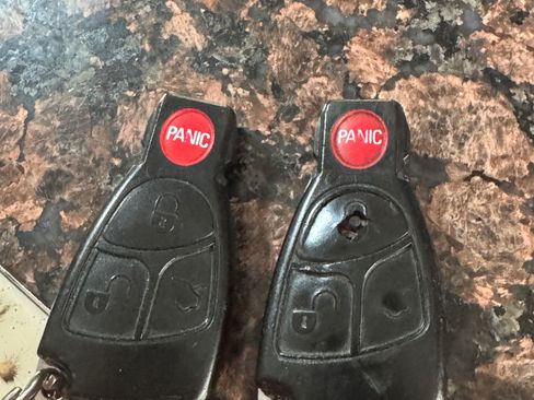 Used 2003 Mercedes-Benz E 320 Sedan image 12