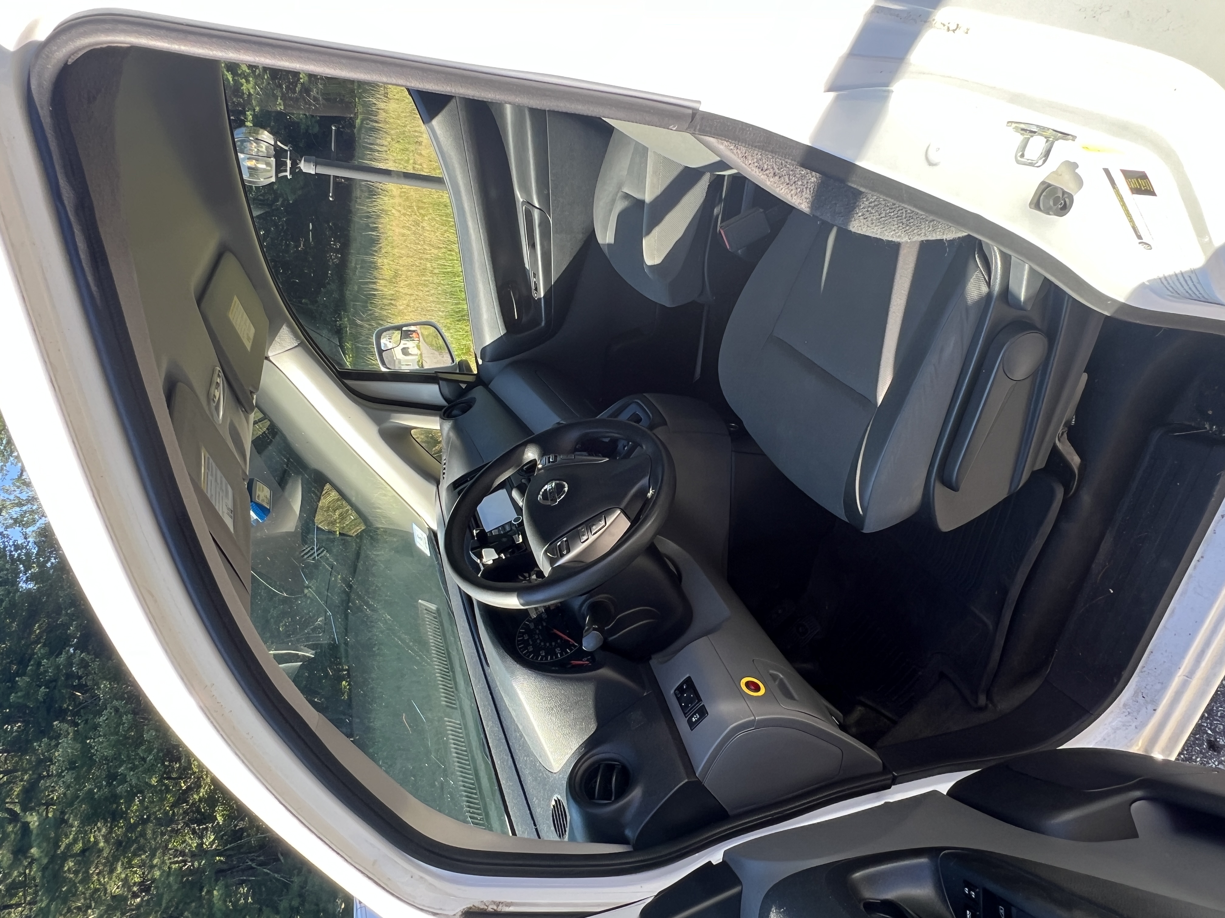 Used 2019 Nissan NV200 SV w/ Navigation Package FWD image 15