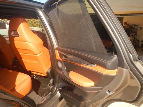 Used 2017 BMW X5 M image 23