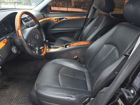 Used 2006 Mercedes-Benz E 350 Sedan image 12