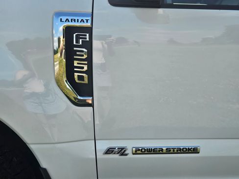 Used 2022 Ford F350 Lariat w/ Camper Package AWD/4WD image 6