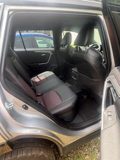 Used 2025 Toyota RAV4 XSE w/ Weather Package AWD/4WD image 10
