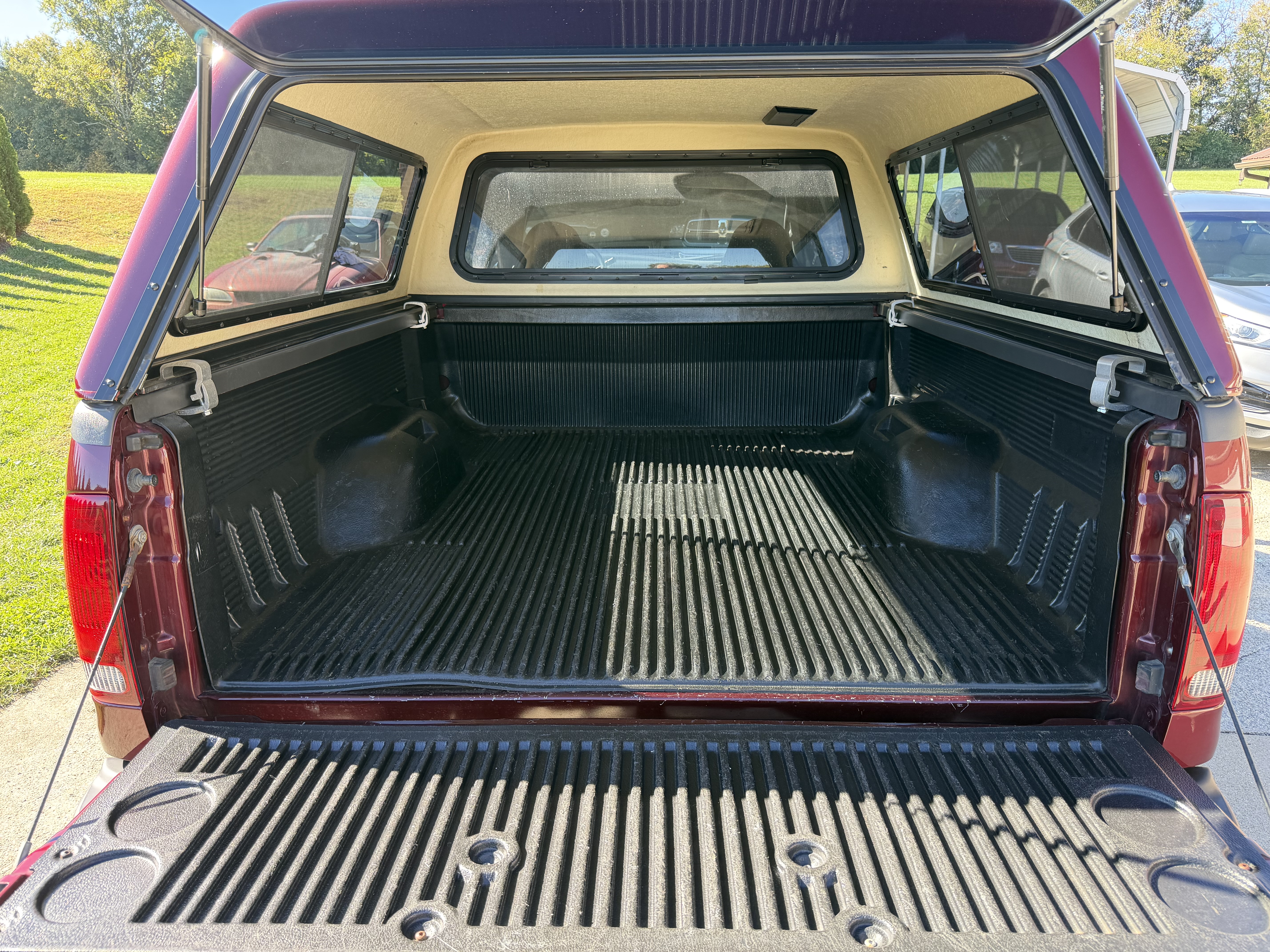 Used 1999 Ford F250 2WD SuperCab Super Duty image 18
