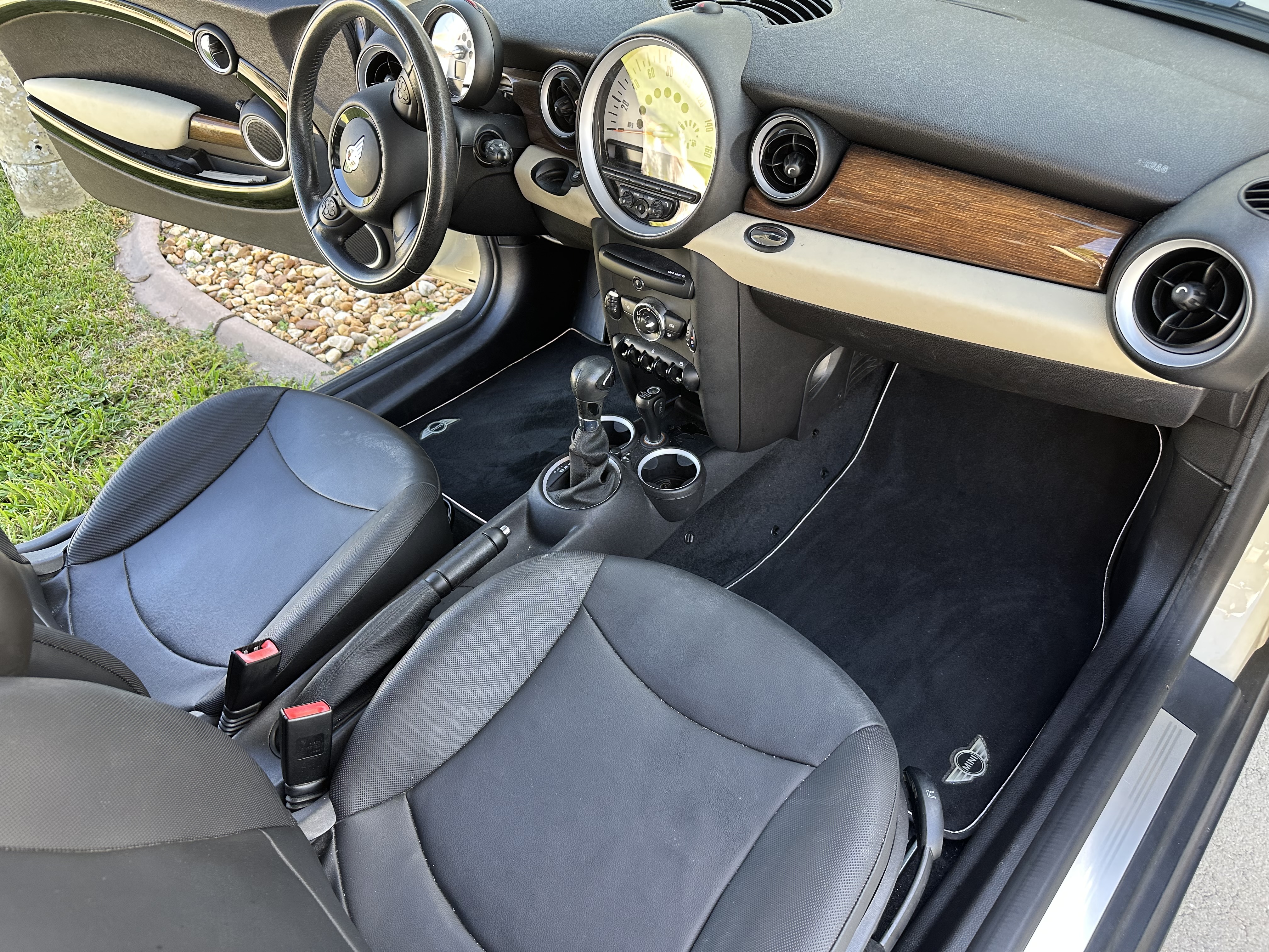 Used 2012 MINI Cooper Hardtop FWD image 10