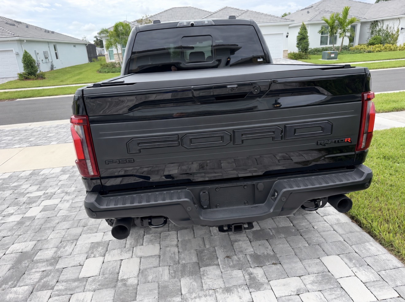Used 2026 Ford F150 Raptor w/ Equipment Group 803A Raptor R AWD/4WD image 9