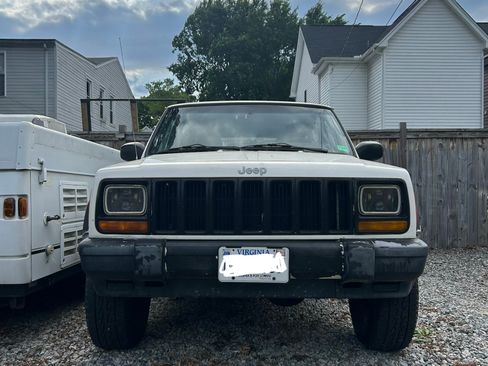 Used 1999 Jeep Cherokee Sport AWD/4WD image 1
