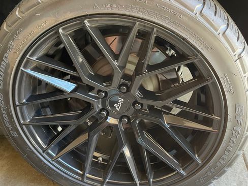 Used 2015 Dodge Challenger R/T Scat Pack RWD image 8
