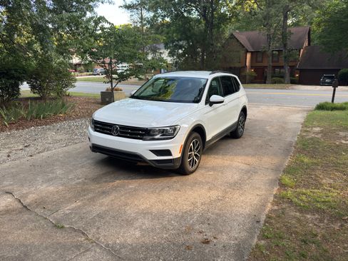 Used 2021 Volkswagen Tiguan S AWD/4WD image 1