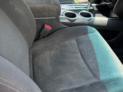 Used 2013 Nissan Pathfinder S FWD image 13