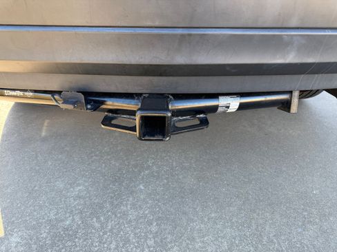 Used 2012 Toyota Highlander SE image 12