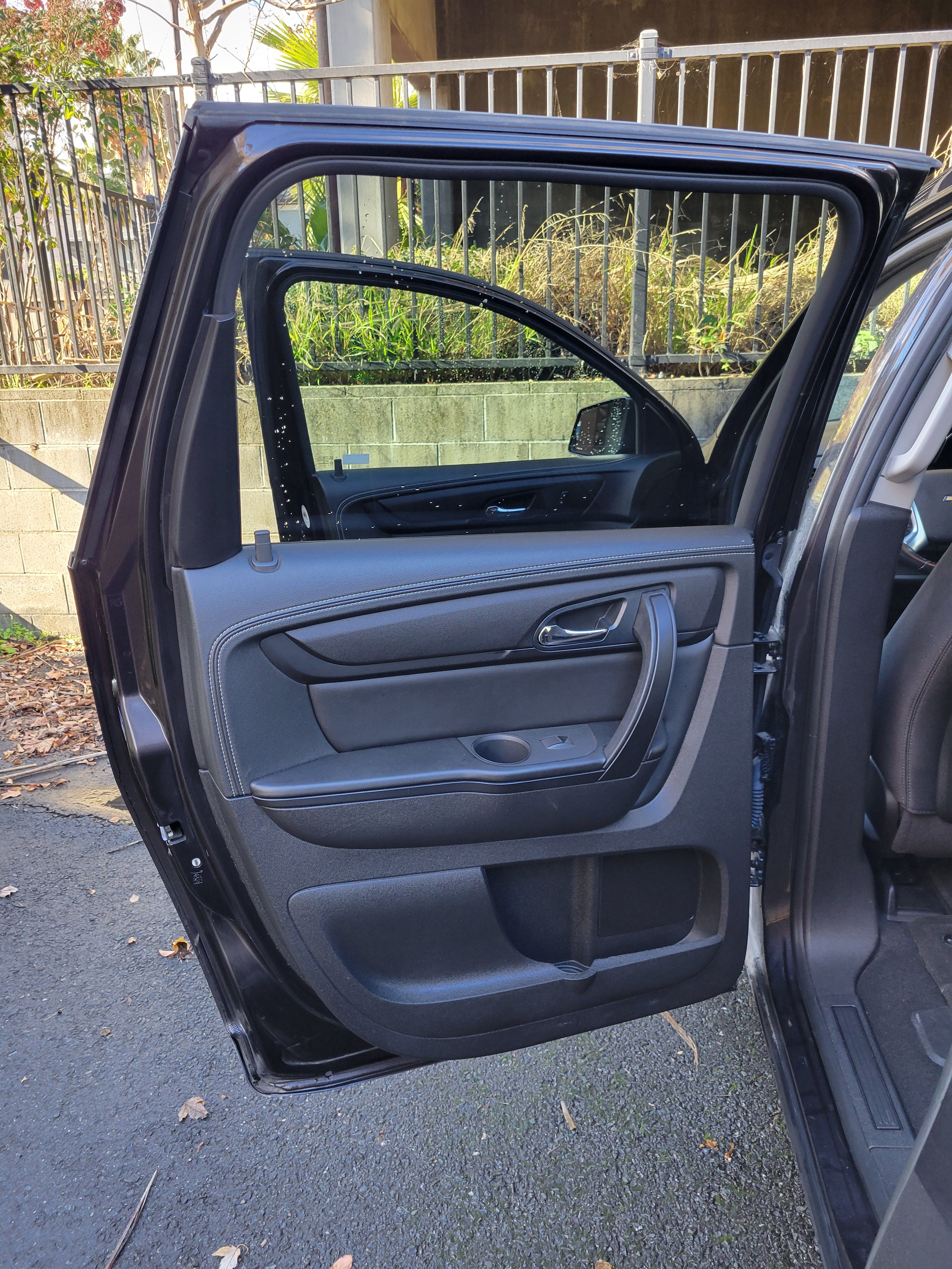 Used 2016 Chevrolet Traverse LT AWD/4WD image 11