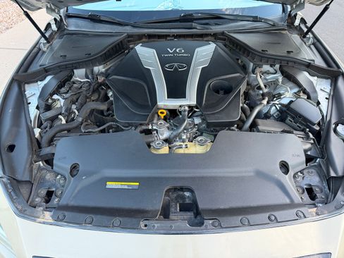 Used 2018 INFINITI Q50 Luxe RWD image 16