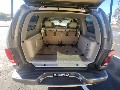 Used 2003 Cadillac Escalade AWD w/ Marketing Vehicle Package image 28