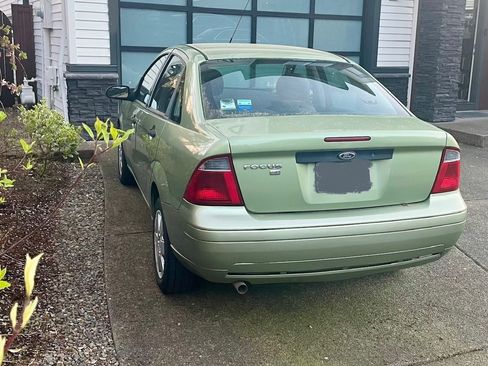 Used 2007 Ford Focus SE image 8