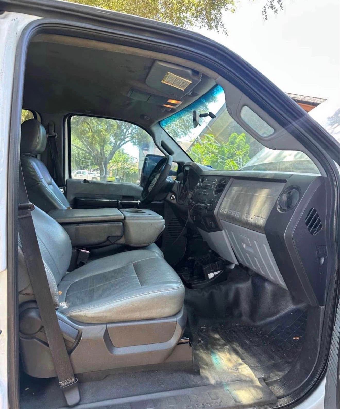 Used 2012 Ford F350 XL w/ PWR Equipment Group AWD/4WD image 4