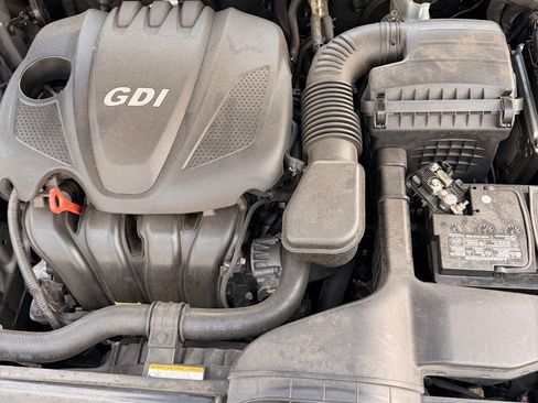 Used 2011 Hyundai Sonata GLS image 9