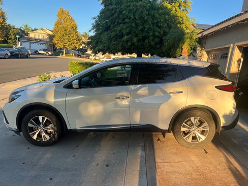 Used 2019 Nissan Murano S w/ Cargo Package image 2