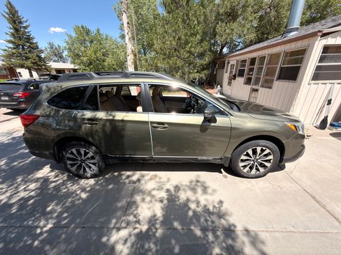 Used 2015 Subaru Outback 2.5i Limited w/ Protection Package #1 AWD/4WD image 6