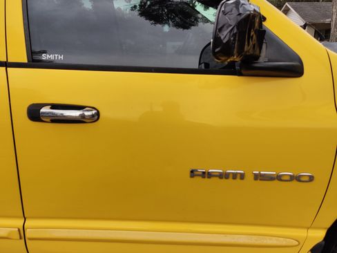 Used 2004 Dodge Ram 1500 Truck SLT w/ Sport Appearance Group image 10