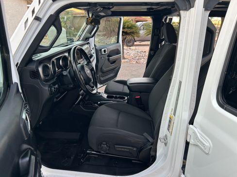 Used 2020 Jeep Wrangler Unlimited Sport S image 10