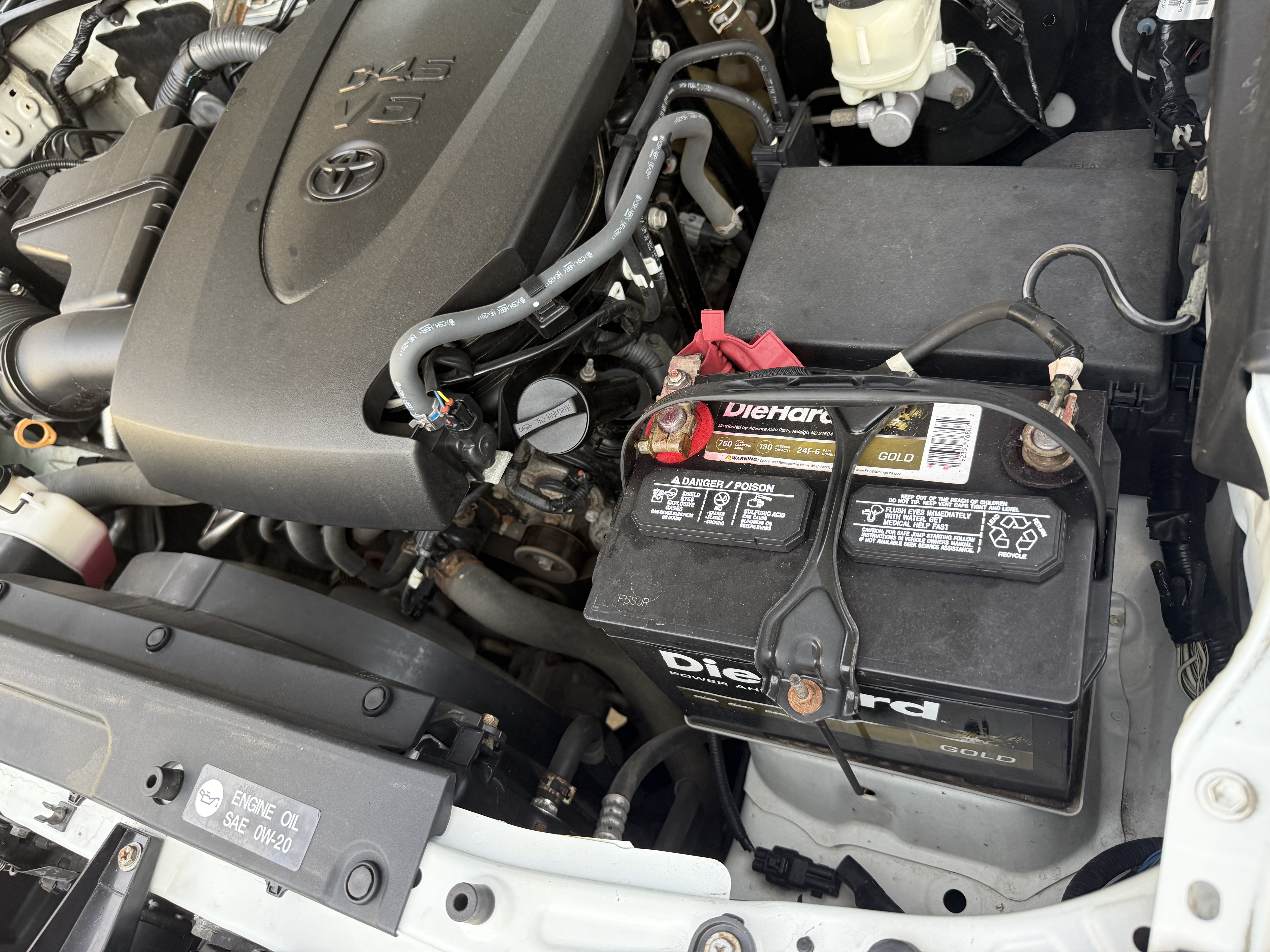 Used 2017 Toyota Tacoma TRD Sport AWD/4WD image 22