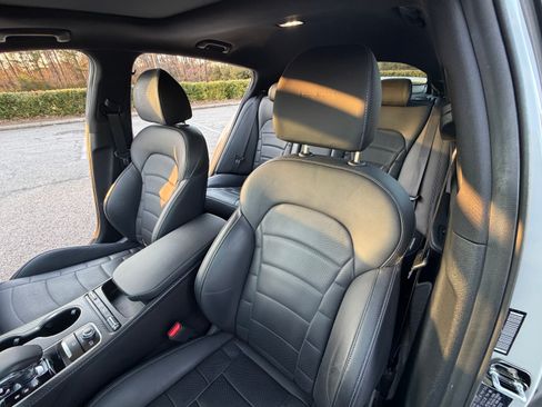 Used 2022 Kia Stinger GT2 w/ Scorpion Package image 15