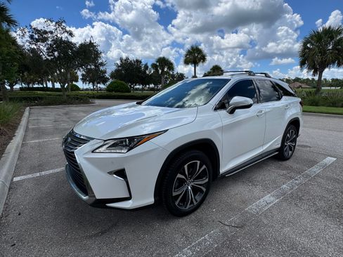 Used 2019 Lexus RX 450hL Premium w/ Premium Package image 5