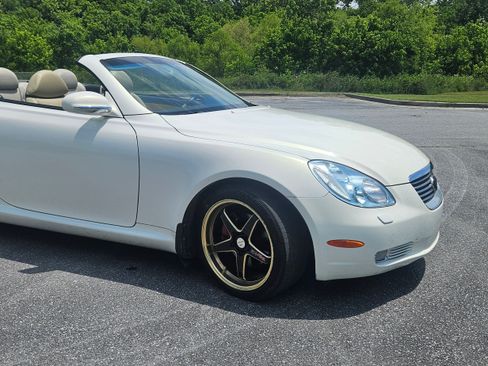 Used 2002 Lexus SC 430 Convertible image 1