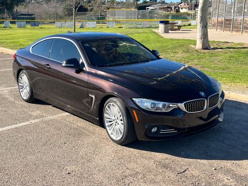 Used 2014 BMW 428i Coupe image 1