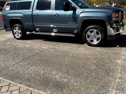 Used 2015 GMC Sierra 2500 SLT w/ Duramax Plus Package