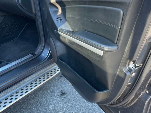 Used 2010 Mercedes-Benz ML 350 ML 350 4MATIC Sport Utility 4D image 6