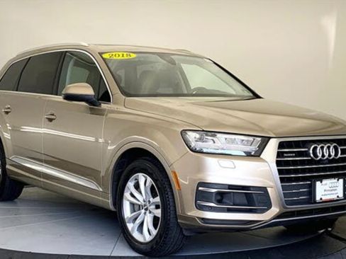 Used 2018 Audi Q7 2.0T Premium Plus AWD/4WD image 9