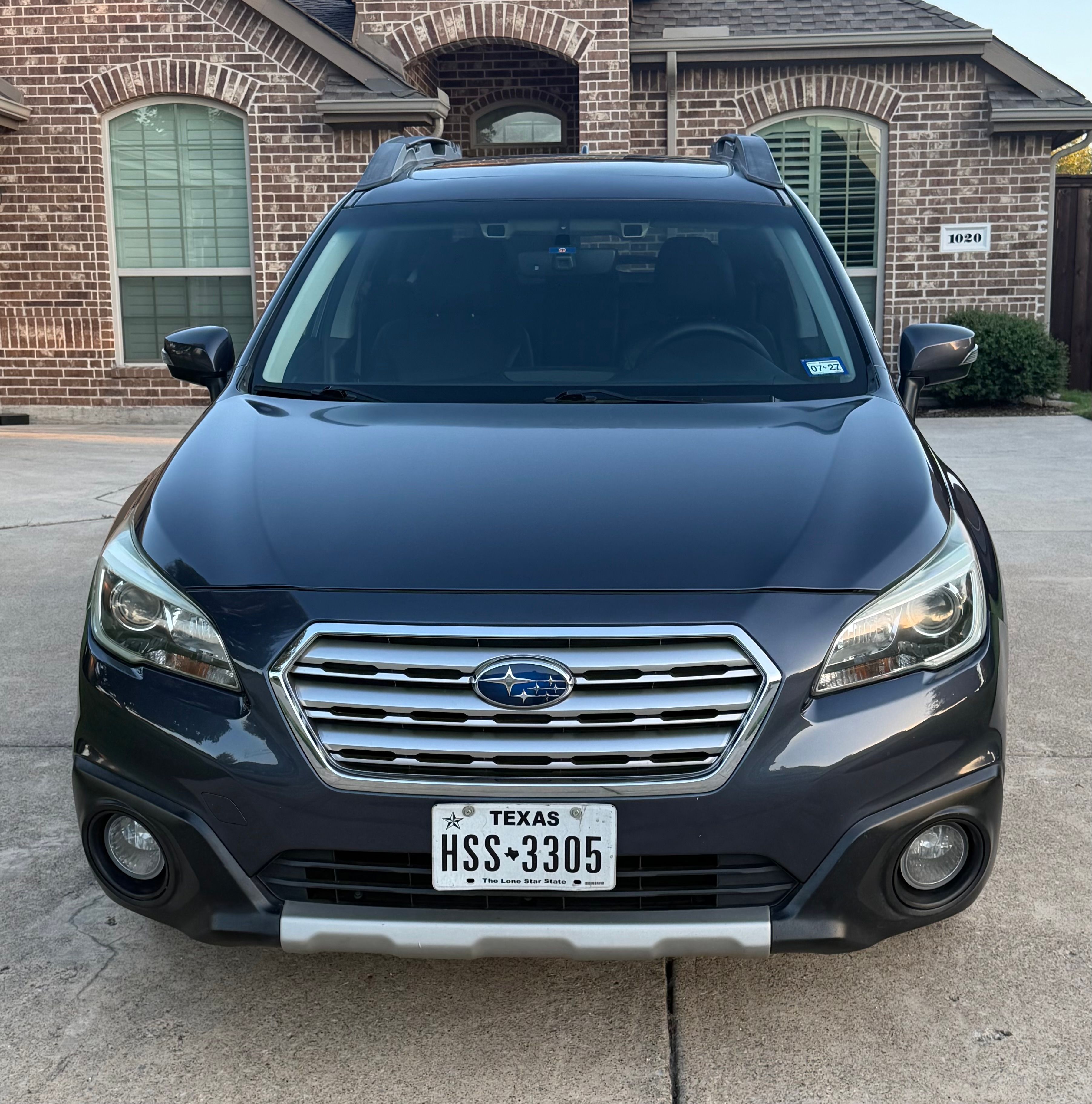 Used 2017 Subaru Outback 2.5i Limited AWD/4WD image 4